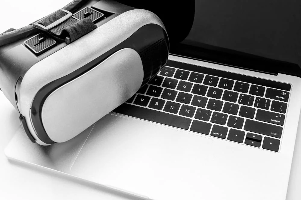 Meta Quest 2 VR Headset Gallery Image